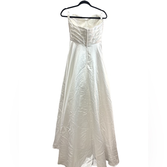 NWOT Lulus Khalida White Satin Strapless Bridal Gown $298 MSRP Estimated Small - Picture 11 of 12